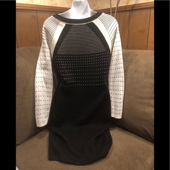 IVANKA TRUMP Dress - Picture 2 of 6